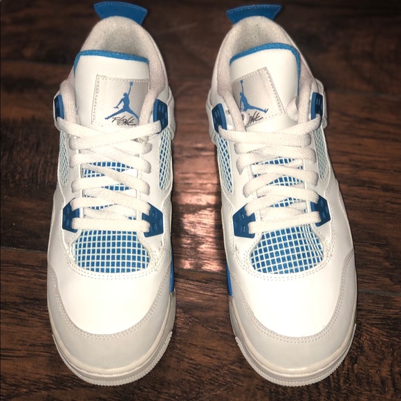 Other - Air Jordans Retro 4 size 7y